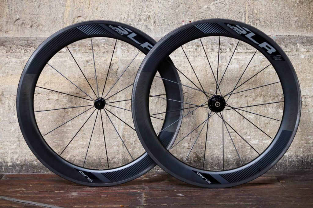 bedste carbon hjulsæt til prisen, hjulsæt racer, disc, fælgbremse, carbon hjulsæt test, bedste cykelhjul til prisen, højprofil hjulsæt,