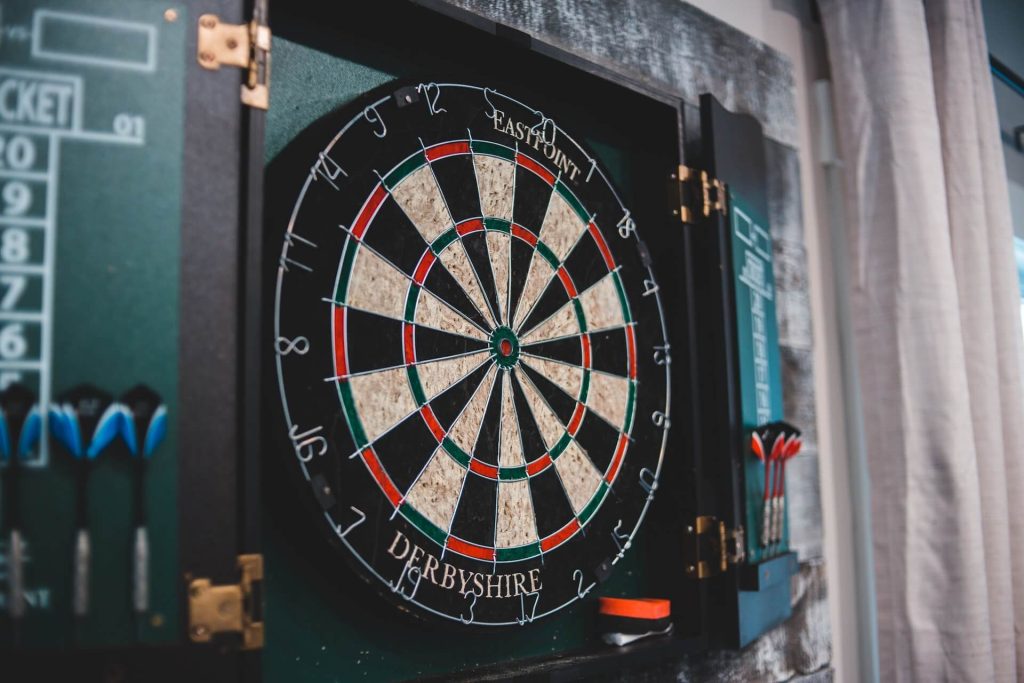 Bedste dartskive, dartskive test, Elektronisk dartskive test, bedste elektroniske dartskive, guide til valg af dartskive