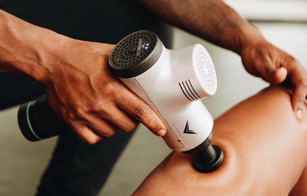 Sådan virker en massagepistol, Hvordan virker en massagepistol?percussion terapi, slagterapi, massagepistol test 2022, bedste massagepistol, billig massagepistol, bedste massagepistol til prisen, 2023